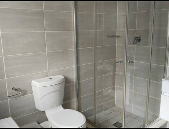 3 BEDROOM APARTMENT TO LET IN WATERFALL